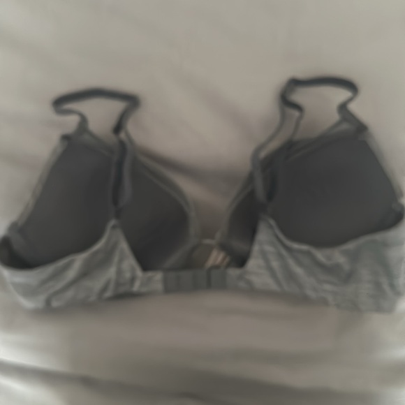 Victorias Secret Grey Push Up Bra - Picture 2 of 3